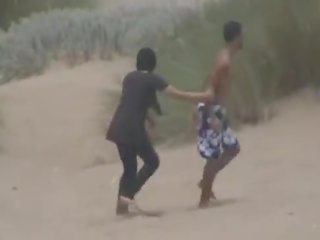 Pakistani couple from karachi fucking hard at hawks bay beach